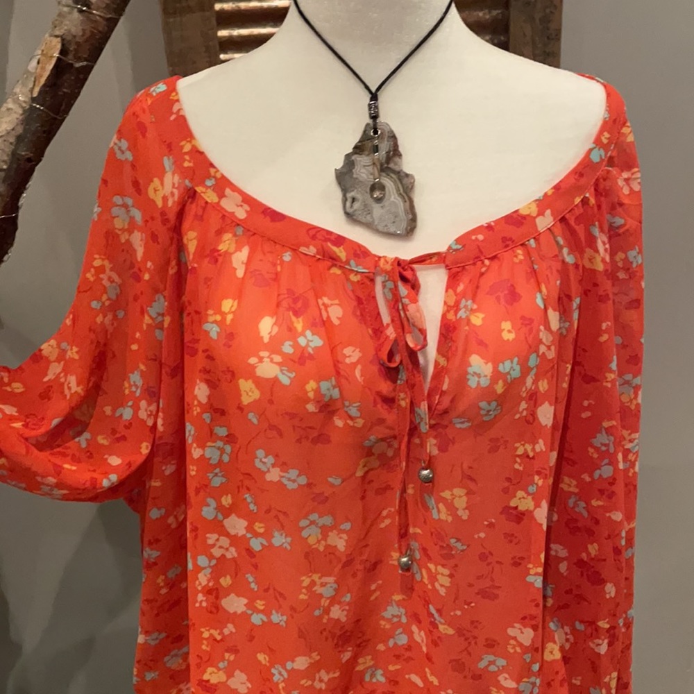 Jessica Simpson tunic - Picture 2 of 6